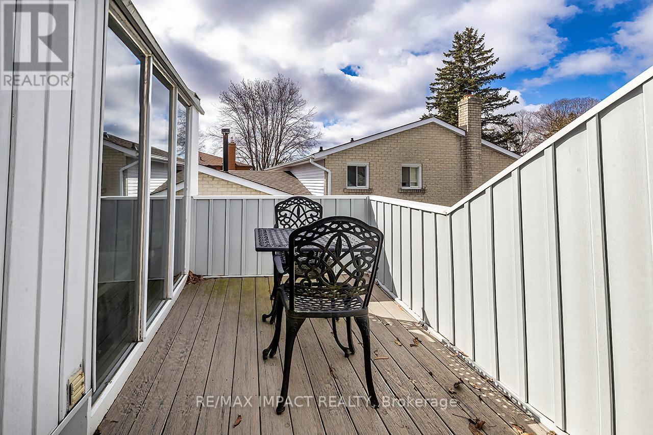 1410 Manitou Drive, Oshawa, Ontario  L1G 7P7 - Photo 37 - E13666006