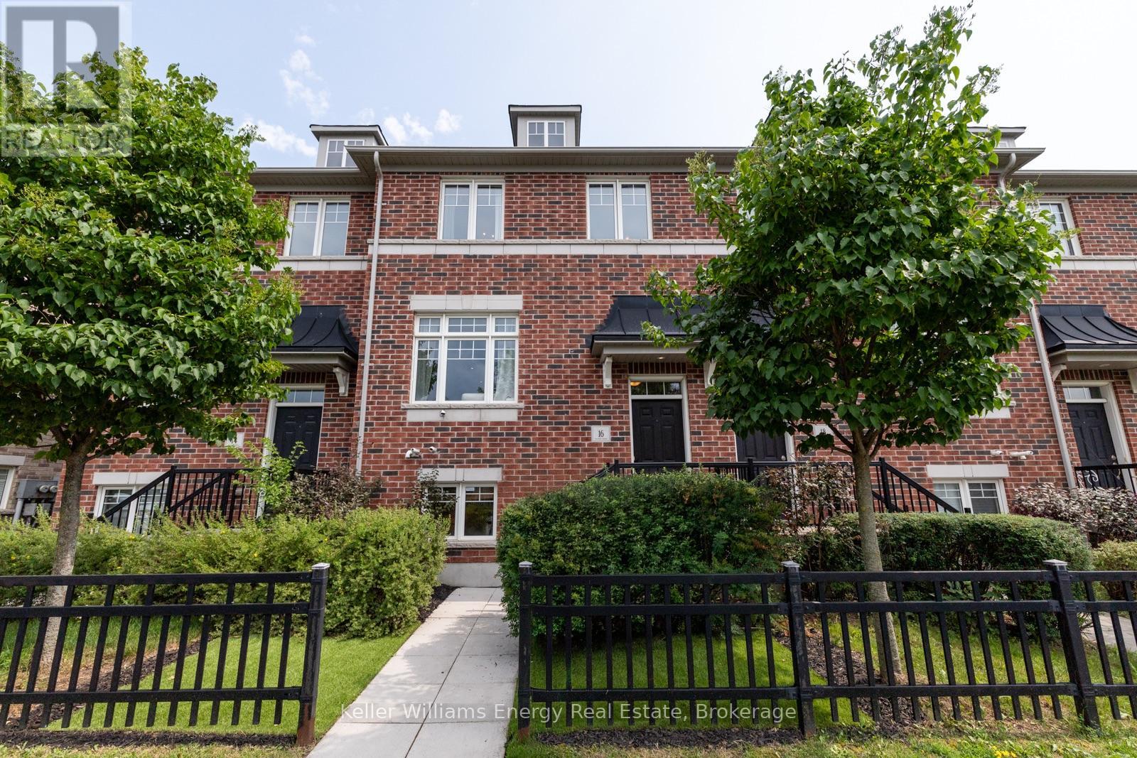 16 STREATHERN WAY, Clarington, Ontario
