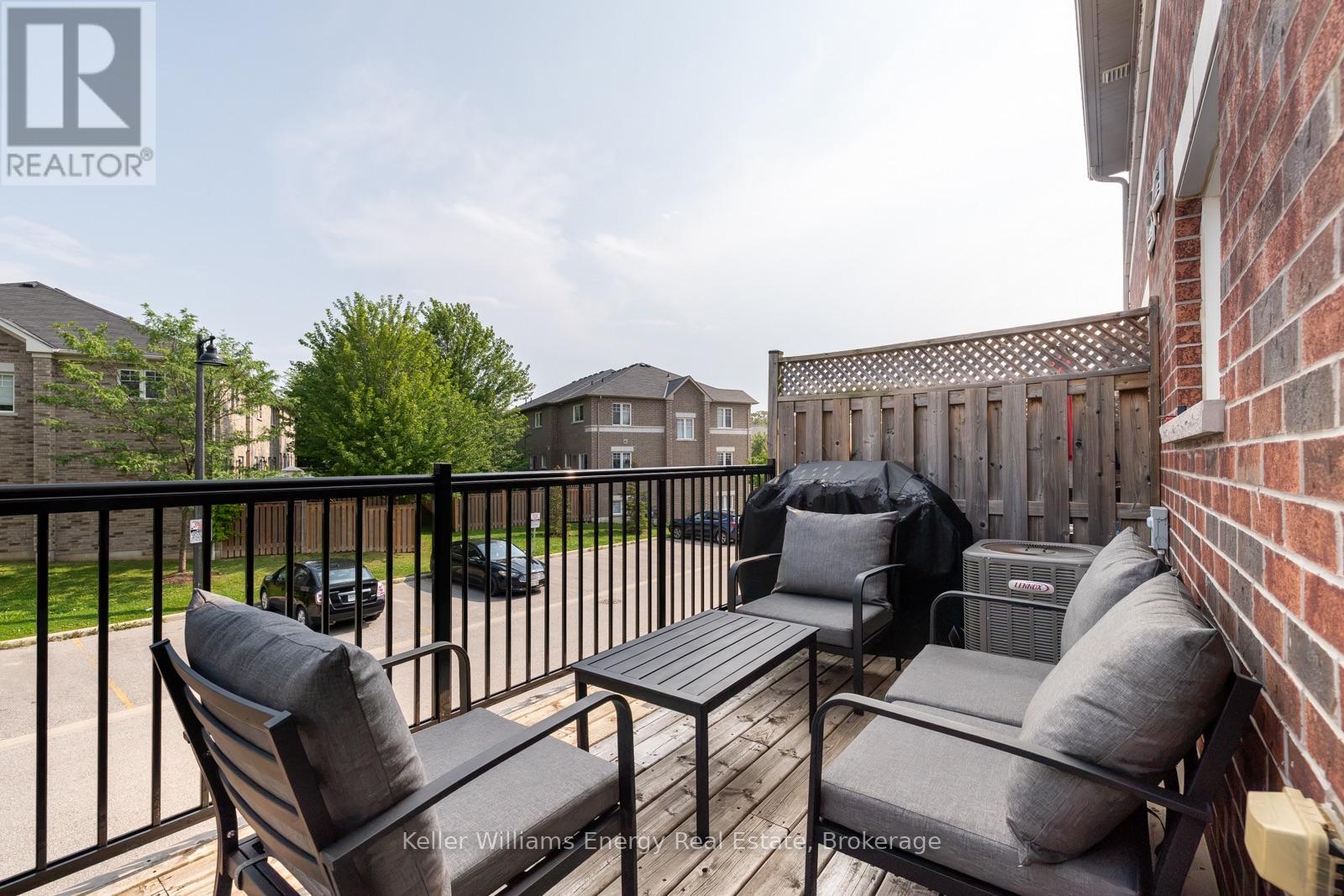 16 Streathern Way, Clarington, Ontario  L1C 0S4 - Photo 15 - E13666008