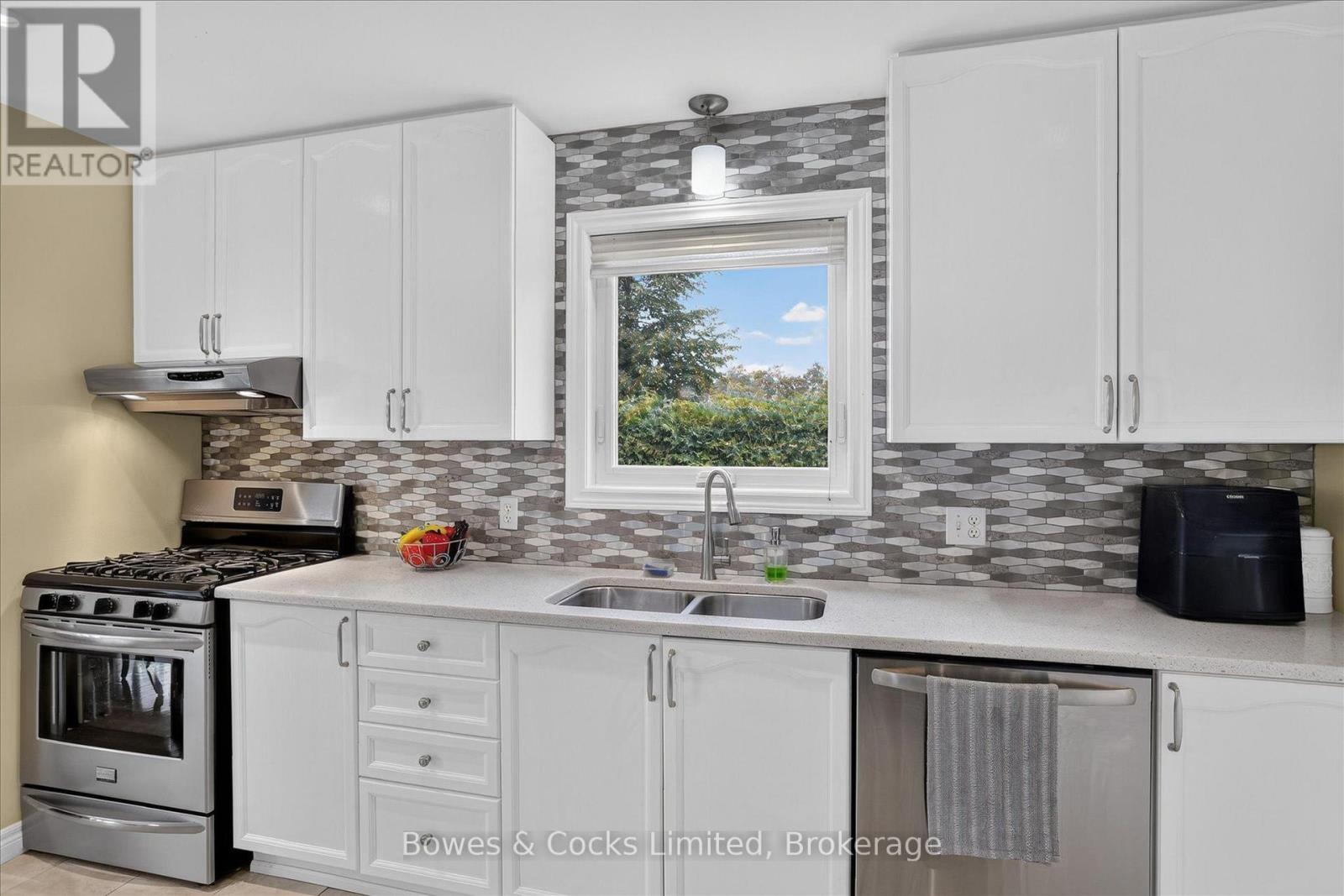 19 Lori Boulevard, Kawartha Lakes, Ontario K9V 6B6 - Photo 18 - X13665782