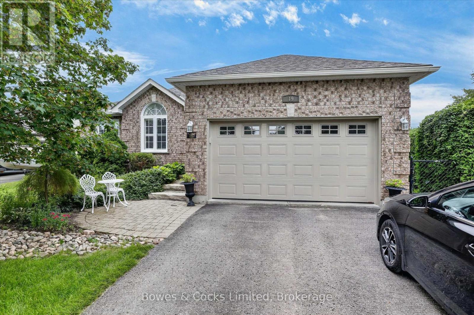 19 Lori Boulevard, Kawartha Lakes, Ontario K9V 6B6 - Photo 4 - X13665782