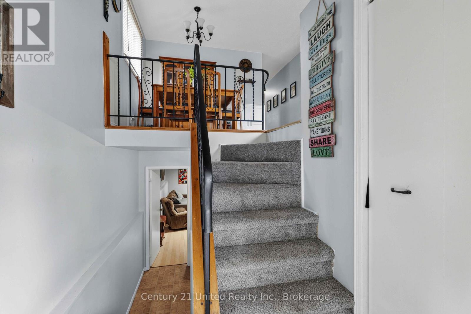 718 Mountain Ash Road, Peterborough, Ontario  K9J 8K1 - Photo 3 - X13665790