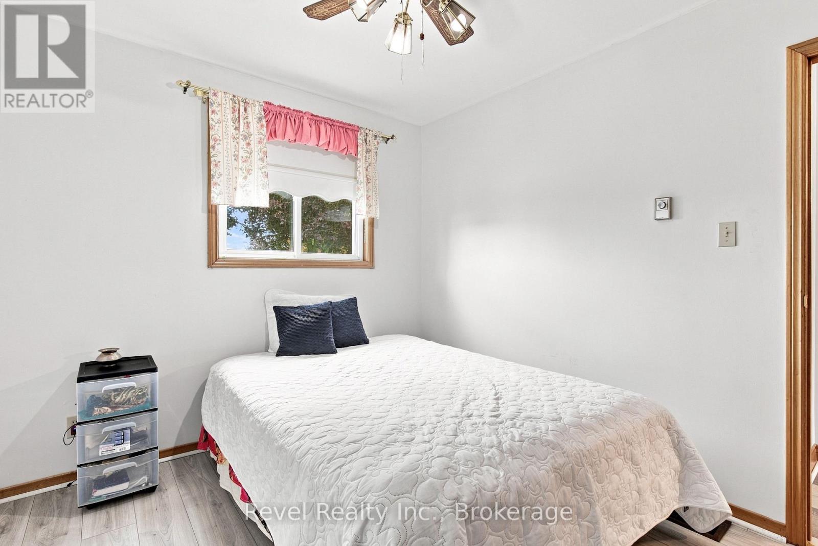 43 Wilson Avenue, Kawartha Lakes, Ontario  K9V 5S3 - Photo 20 - X13665946
