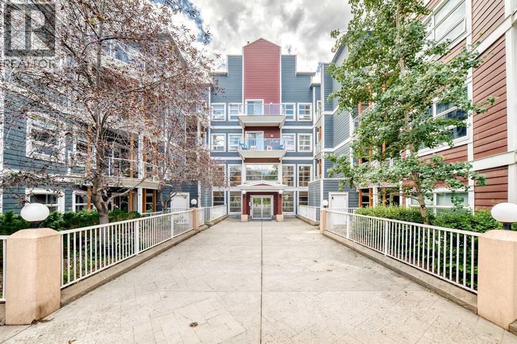 121, 333 Riverfront Avenue SE, Calgary, Alberta