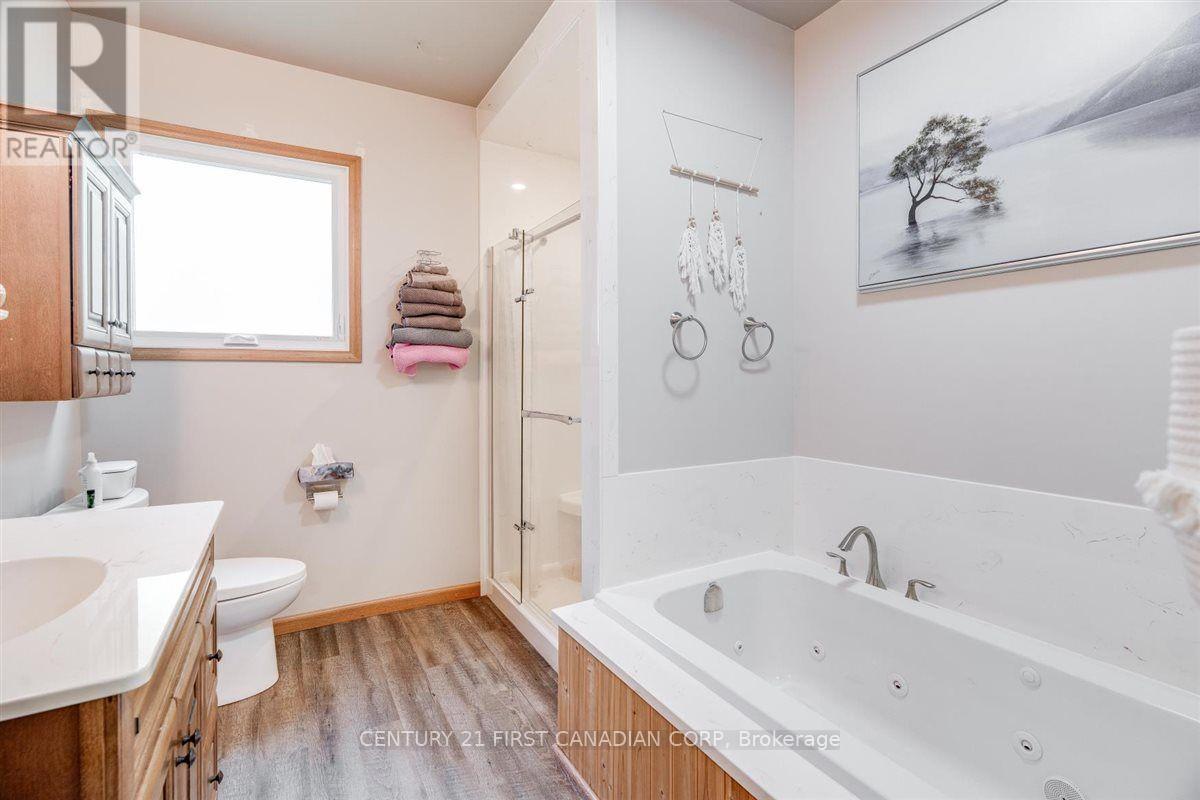 1025 King Street, London East, Ontario  N5W 2X7 - Photo 12 - X13665726