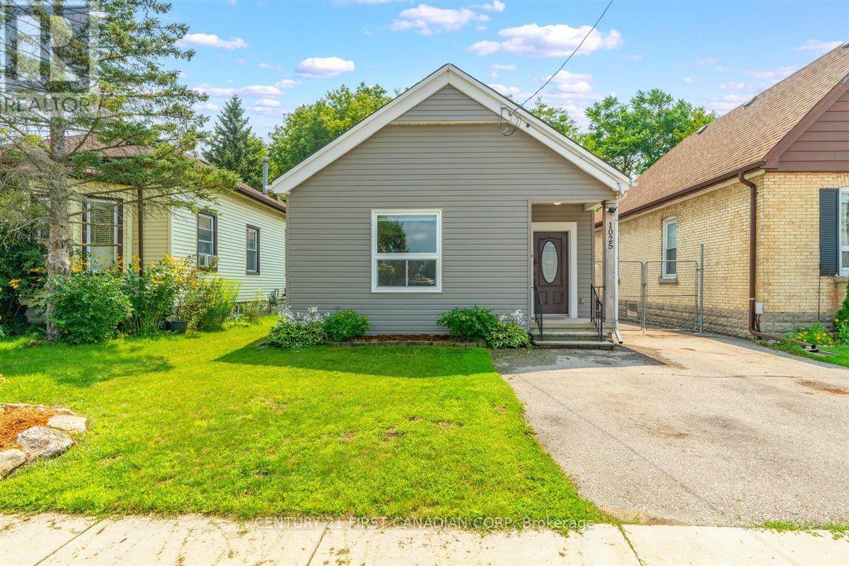 1025 King Street, London East, Ontario  N5W 2X7 - Photo 2 - X13665726