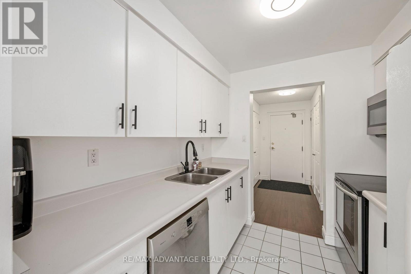 708 - 570 Proudfoot Lane, London North, Ontario  N6H 4Z1 - Photo 13 - X13665740