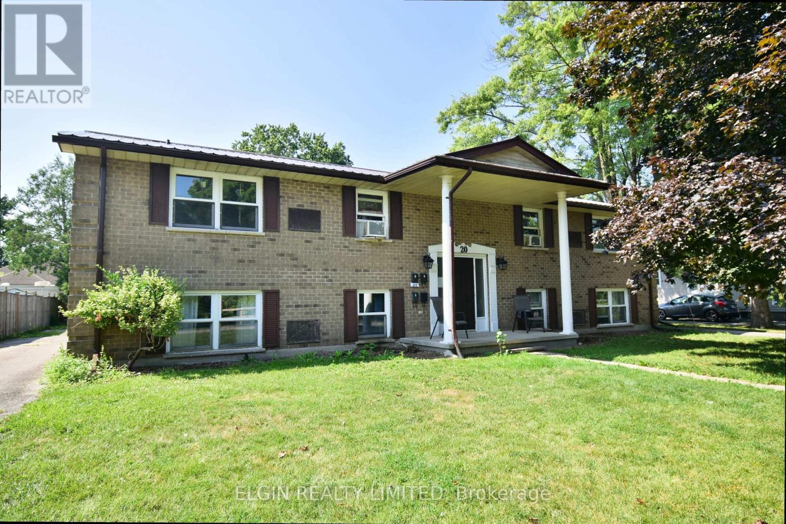 20 Tecumseh Street, St. Thomas, Ontario  N5P 2E1 - Photo 2 - X13665856