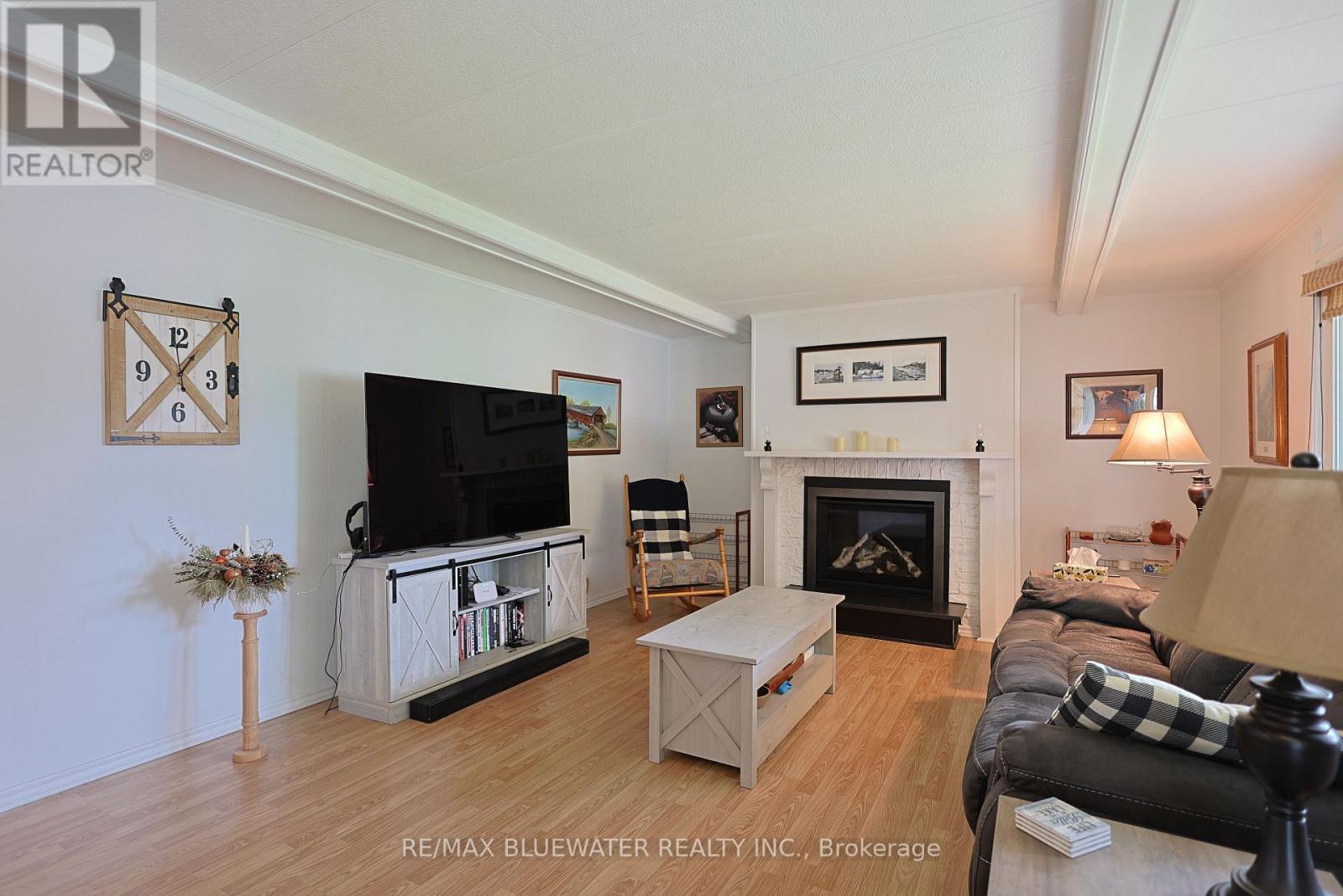 43 St Andrews Place, South Huron, Ontario  N0M 1T0 - Photo 12 - X13665860
