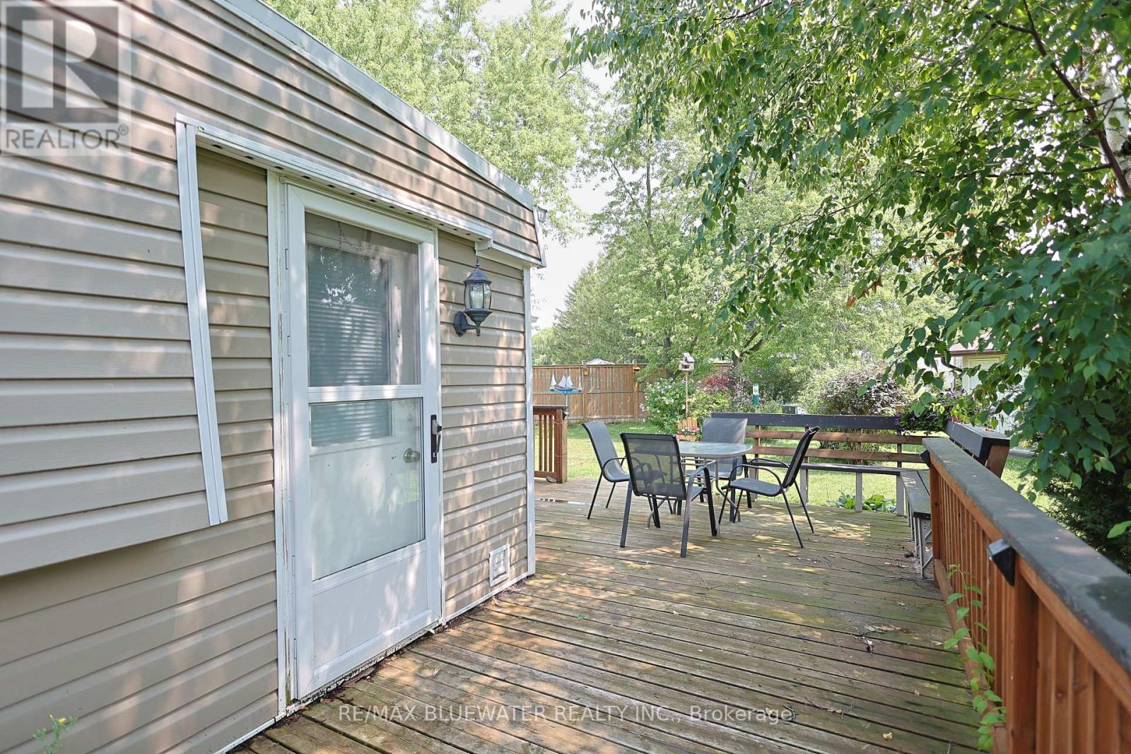 43 St Andrews Place, South Huron, Ontario  N0M 1T0 - Photo 33 - X13665860