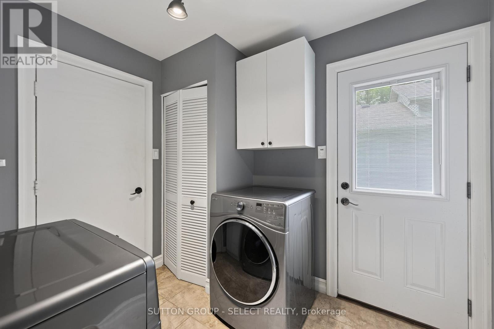 12 Banting Crescent, London North, Ontario  N6G 4G2 - Photo 11 - X13666012