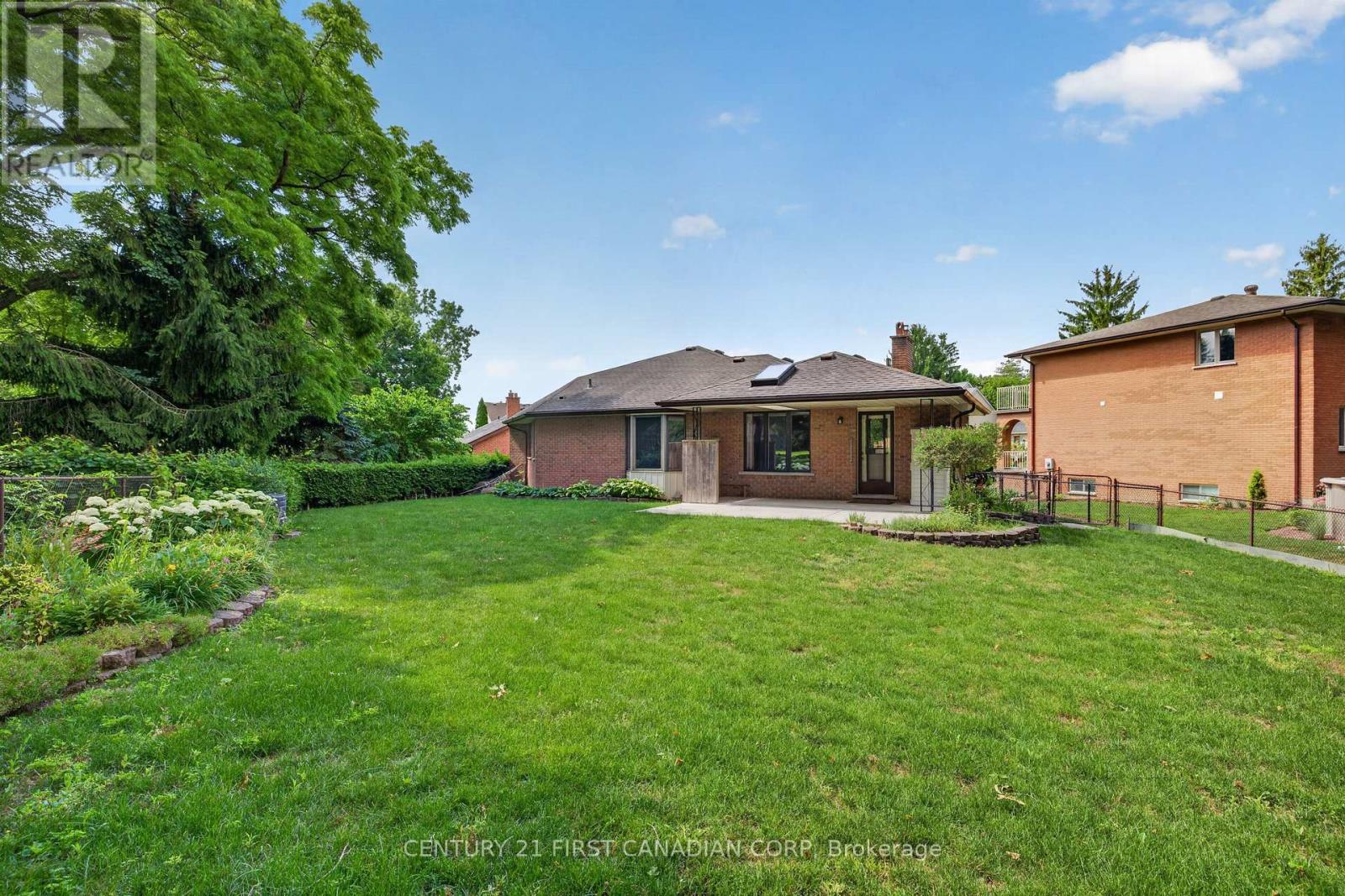 27 Stirrup Court, London North, Ontario  N6G 3T8 - Photo 34 - X13666078