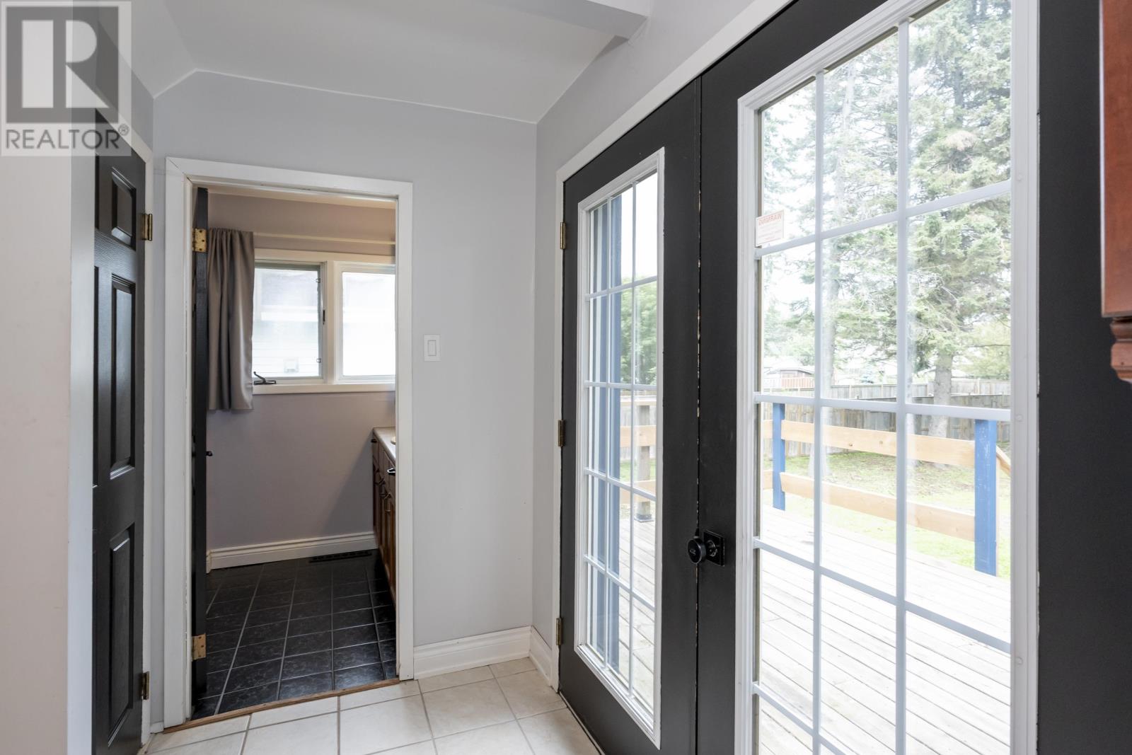 238 Angus St, Thunder Bay, Ontario  P7A 2Y4 - Photo 21 - TB2602330