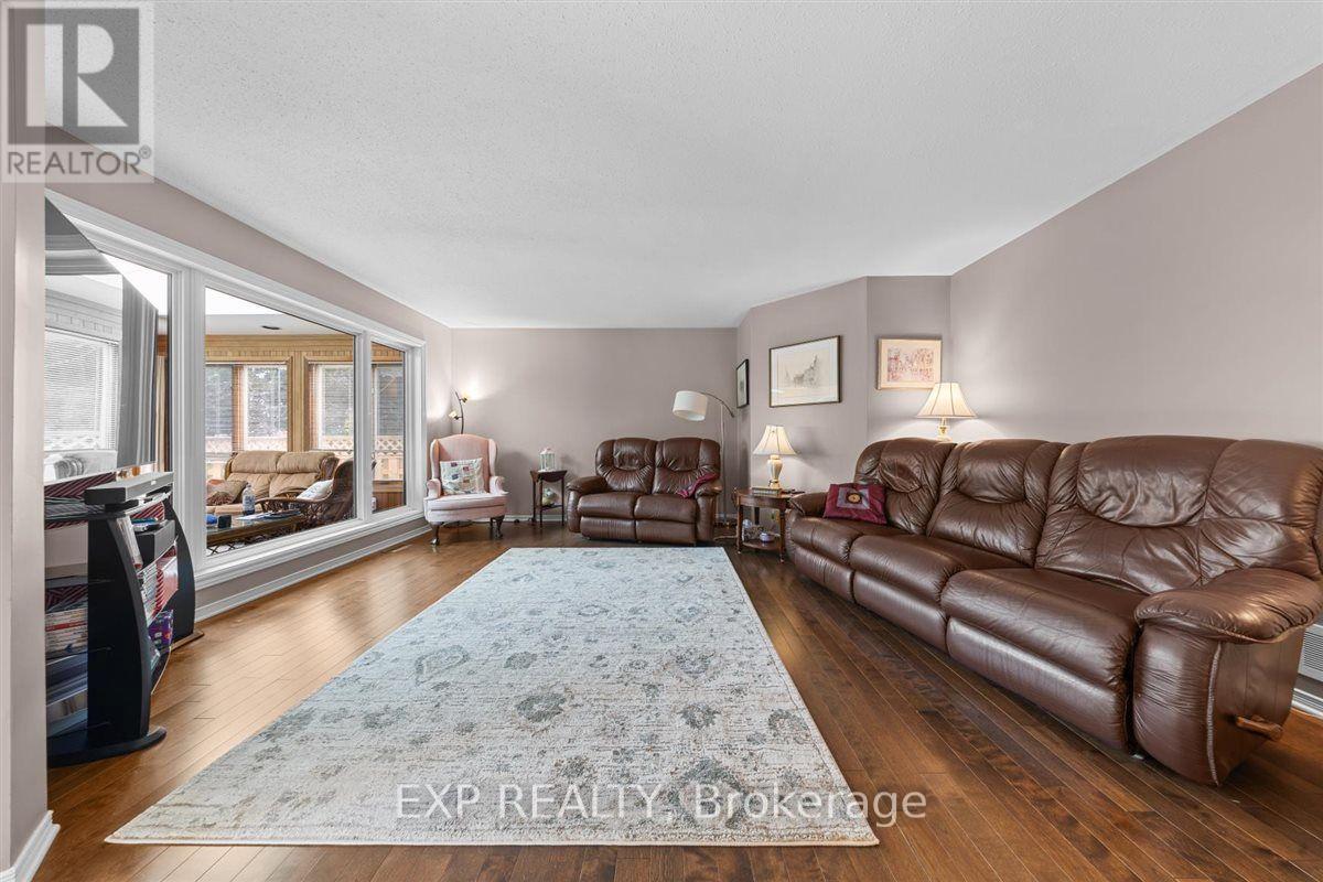 2719 Wyldewood Street, Ottawa, Ontario  K1T 2S1 - Photo 13 - X13665806