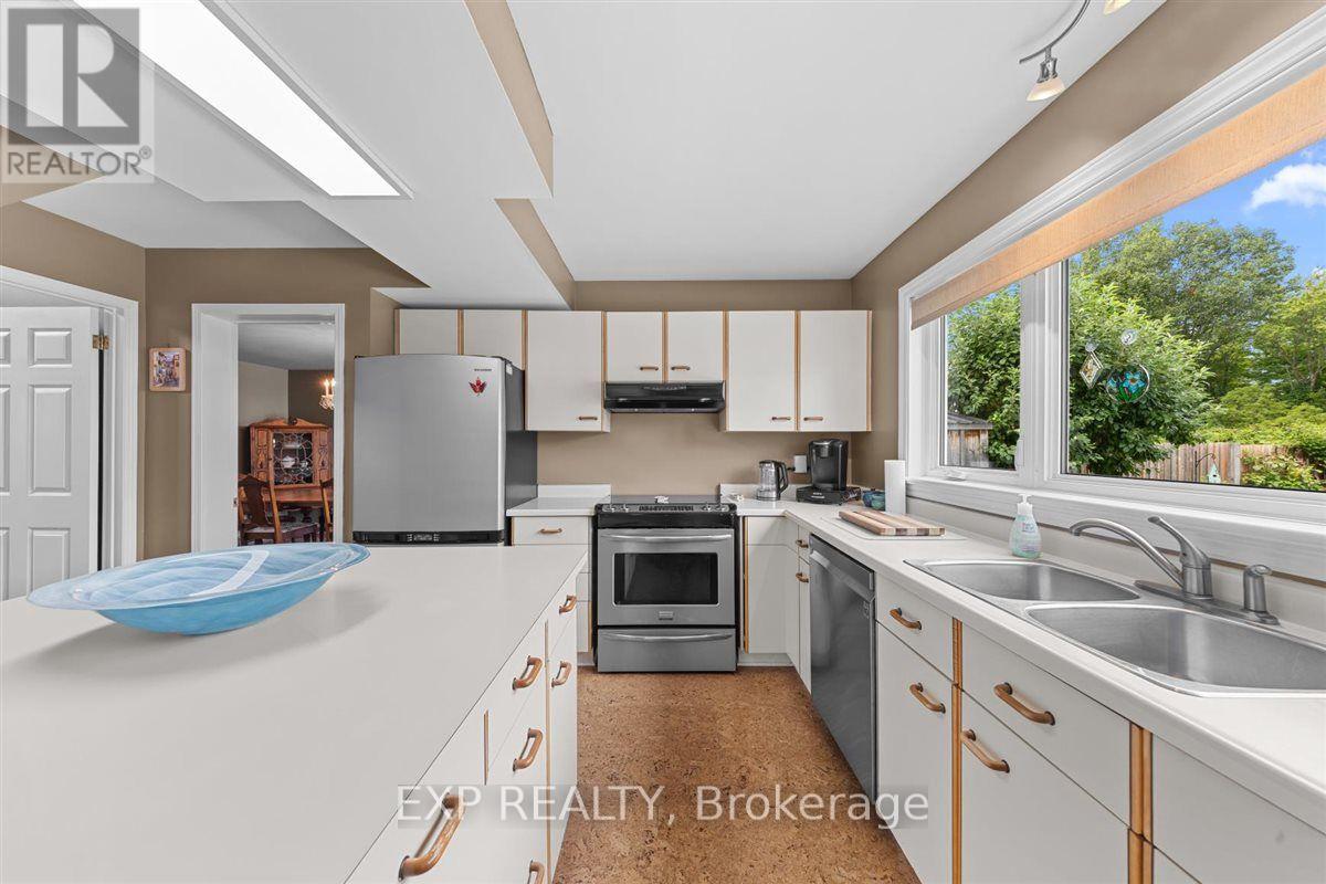 2719 Wyldewood Street, Ottawa, Ontario  K1T 2S1 - Photo 18 - X13665806