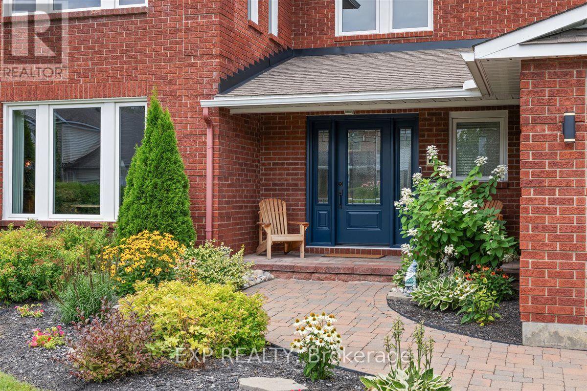 2719 Wyldewood Street, Ottawa, Ontario  K1T 2S1 - Photo 2 - X13665806