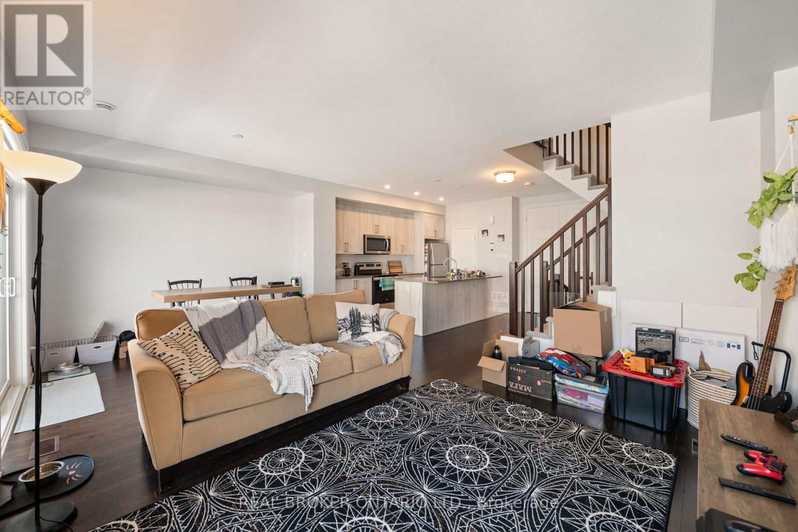 219 Pastel Way, Ottawa, Ontario  K2J 6C1 - Photo 13 - X13665858