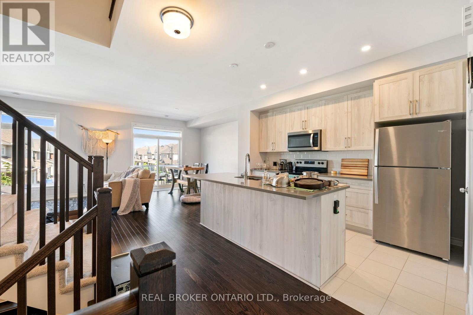 219 Pastel Way, Ottawa, Ontario K2J 6C1 - Photo 5 - X13665858