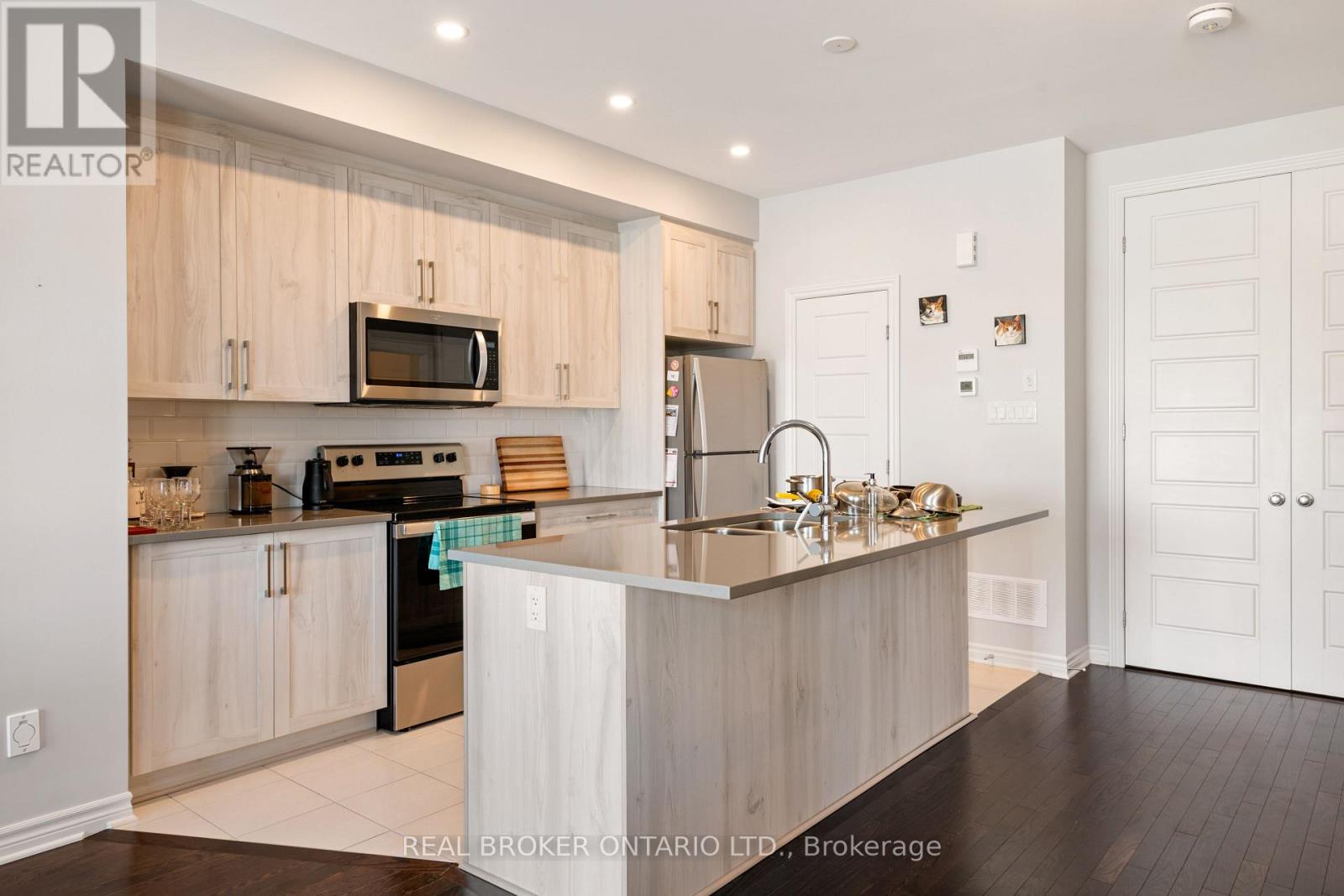 219 Pastel Way, Ottawa, Ontario  K2J 6C1 - Photo 8 - X13665858