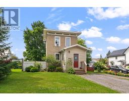 544 MACKAY STREET, Pembroke, Ontario
