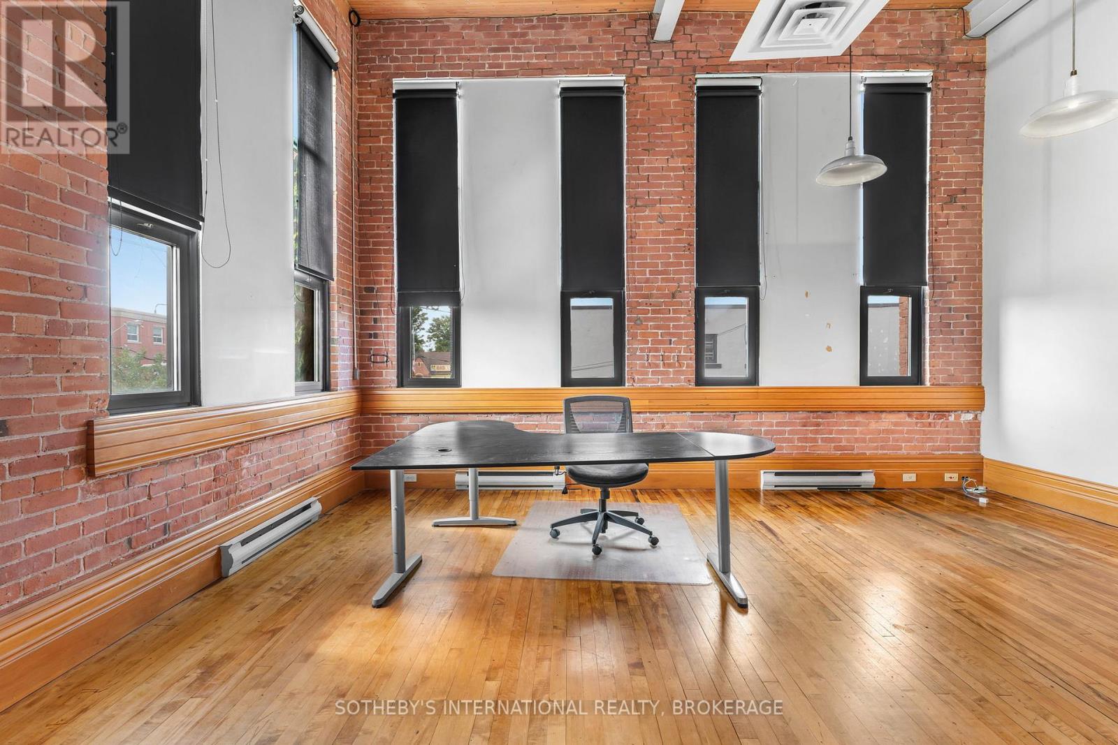 243 Church Street, St. Catharines, Ontario  L2R 3E8 - Photo 7 - X13666024