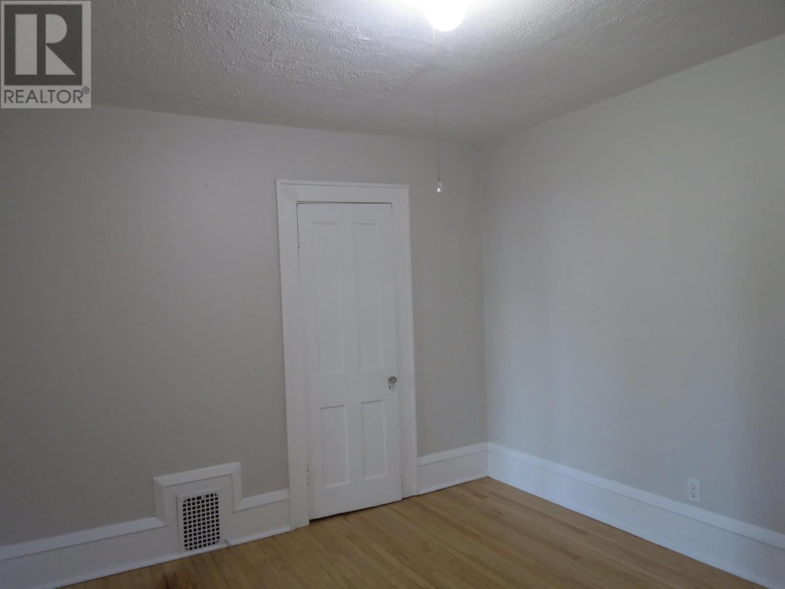 4 Crown St, Thunder Bay, Ontario  P7B 3J6 - Photo 35 - TB2602334
