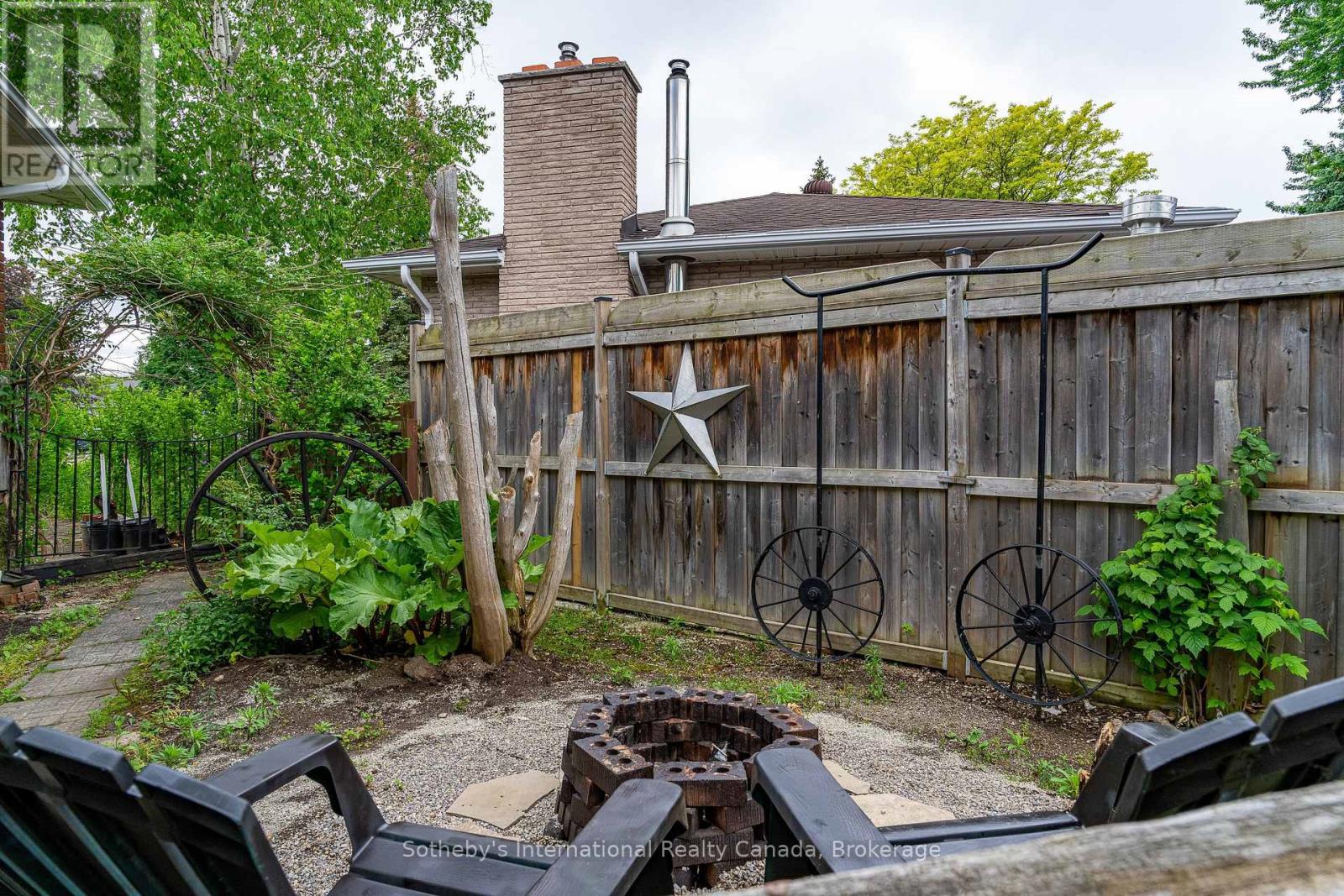 7 Whipps Court, Collingwood, Ontario  L9Y 4B7 - Photo 29 - S13665922