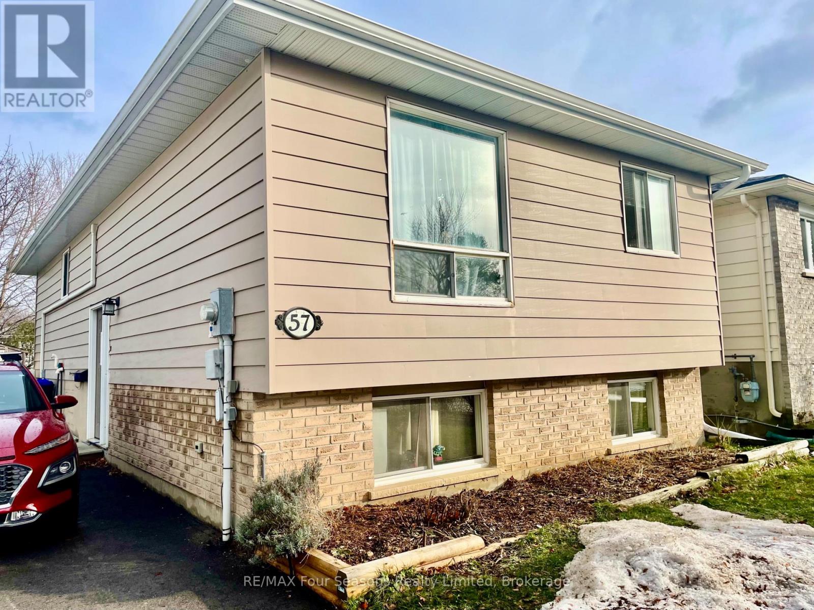 Unit 2 - 57 Courtice Crescent, Collingwood, Ontario  L9Y 4N7 - Photo 1 - S13666010