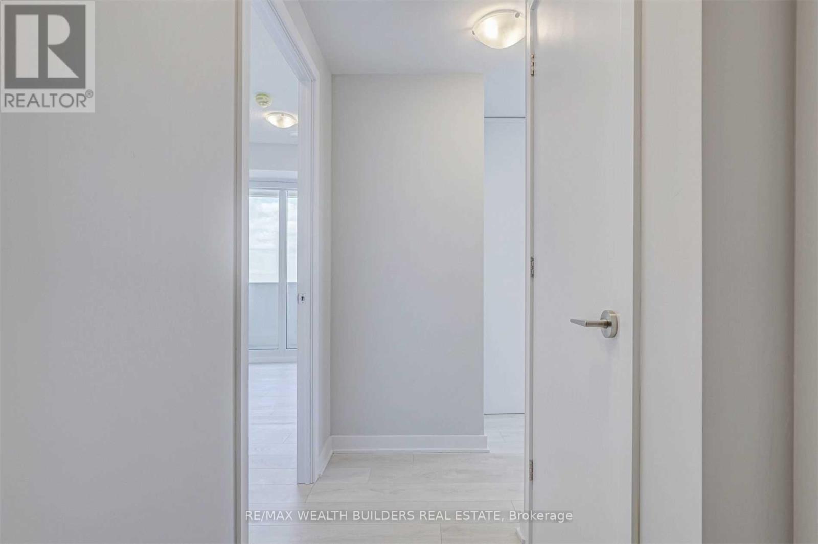 5003 - 2221 Yonge Street, Toronto, Ontario  M4S 2B4 - Photo 4 - C13665754