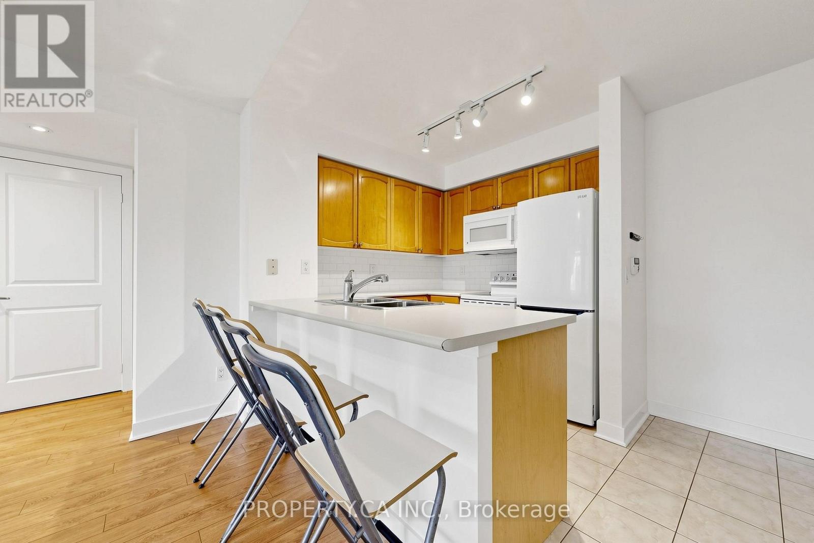 613 - 50 Lynn Williams Street, Toronto, Ontario  M6K 3R9 - Photo 7 - C13665756