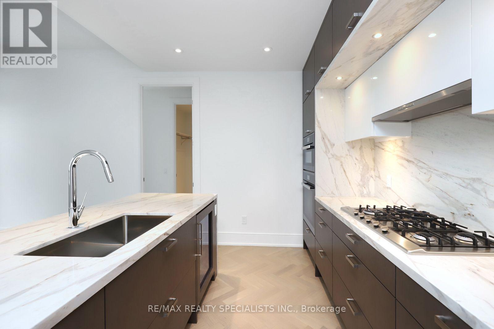 704 - 455 Wellington Street W, Toronto, Ontario  M5V 0V3 - Photo 15 - C13665872