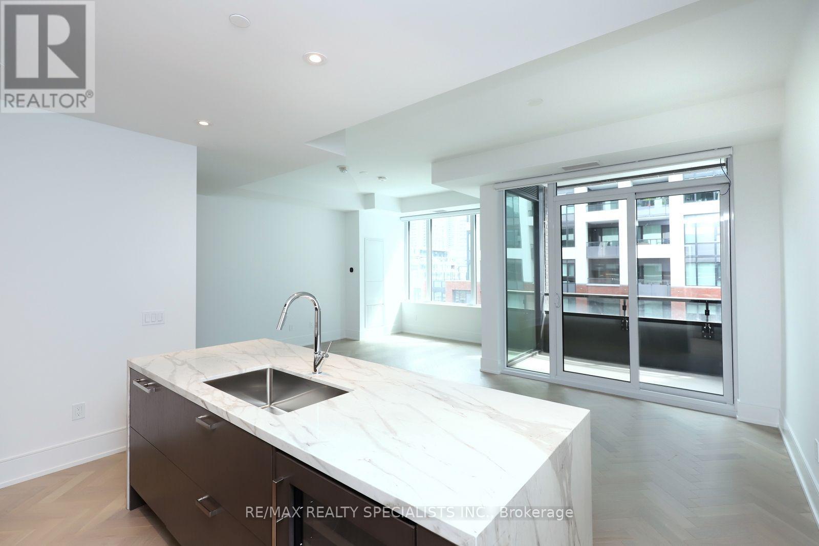 704 - 455 Wellington Street W, Toronto, Ontario  M5V 0V3 - Photo 20 - C13665872