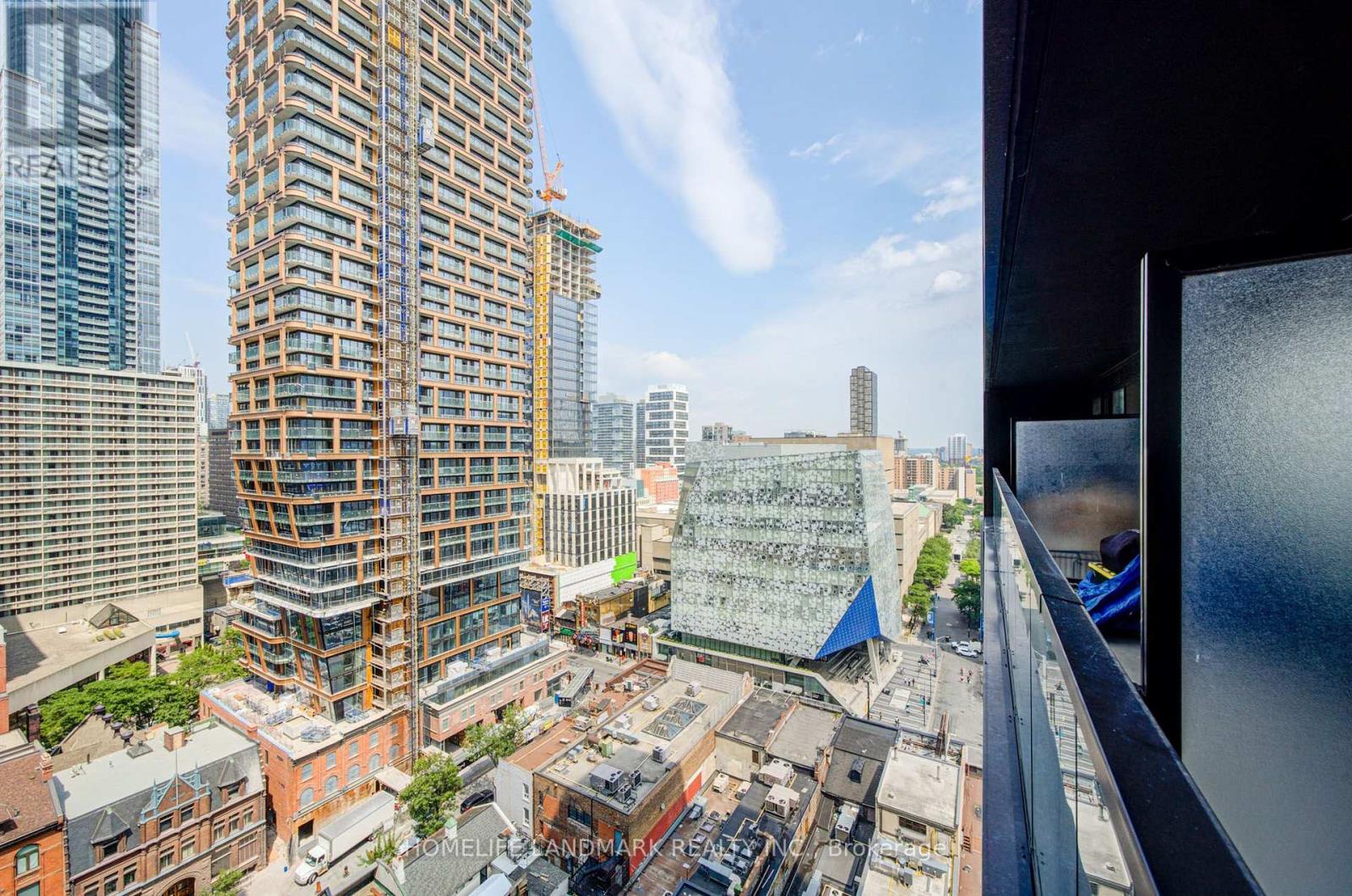 1421 - 20 Edward Street, Toronto, Ontario M5G 1C9 - Photo 11 - C13665902
