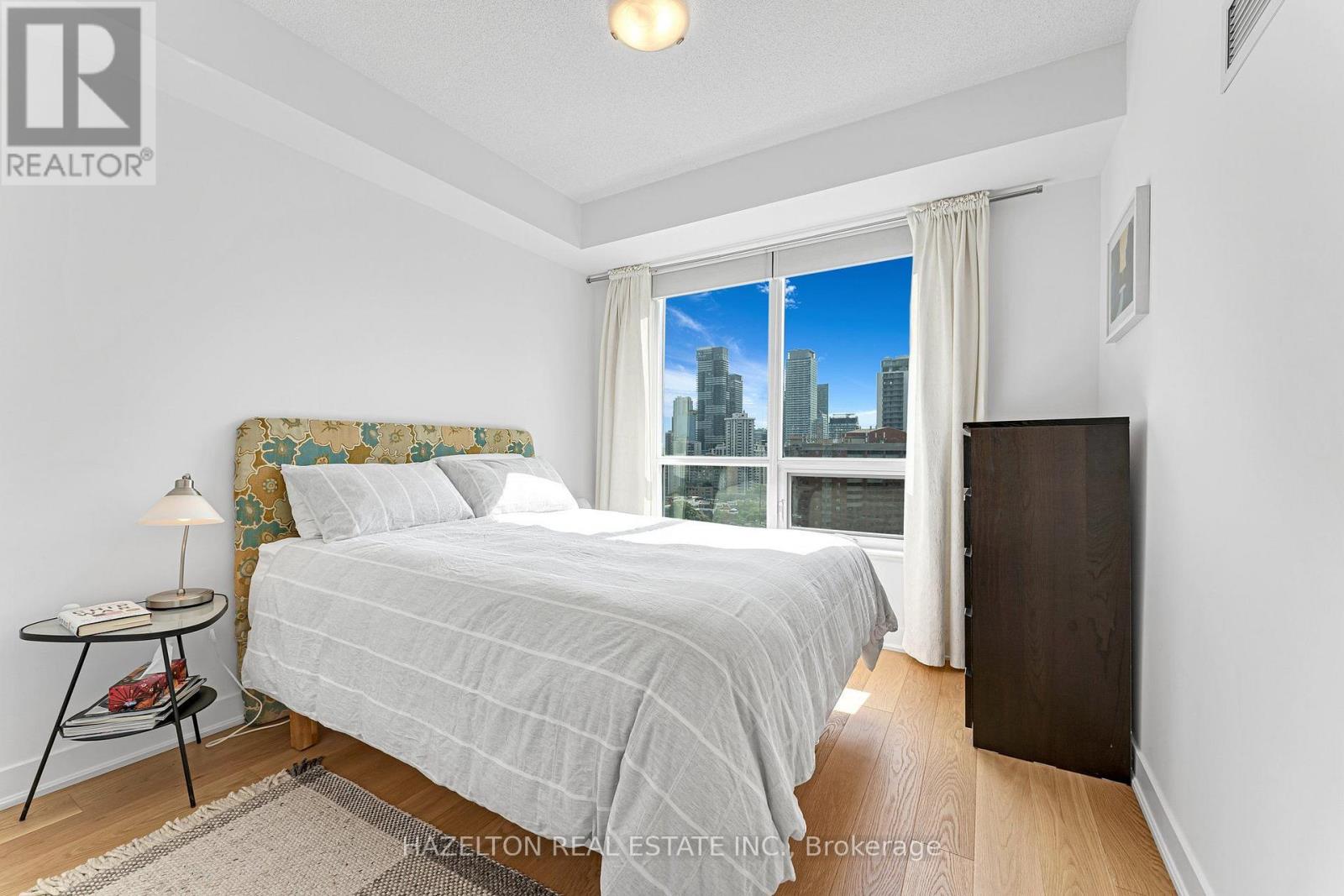 1510 - 120 Homewood Avenue, Toronto, Ontario  M4Y 2J3 - Photo 11 - C13665942