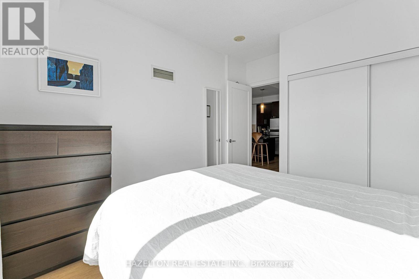 1510 - 120 Homewood Avenue, Toronto, Ontario  M4Y 2J3 - Photo 12 - C13665942