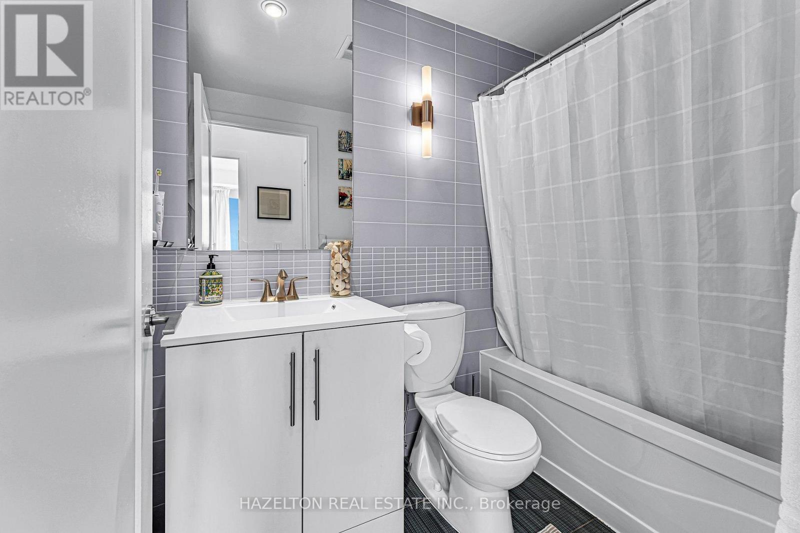 1510 - 120 Homewood Avenue, Toronto, Ontario  M4Y 2J3 - Photo 14 - C13665942