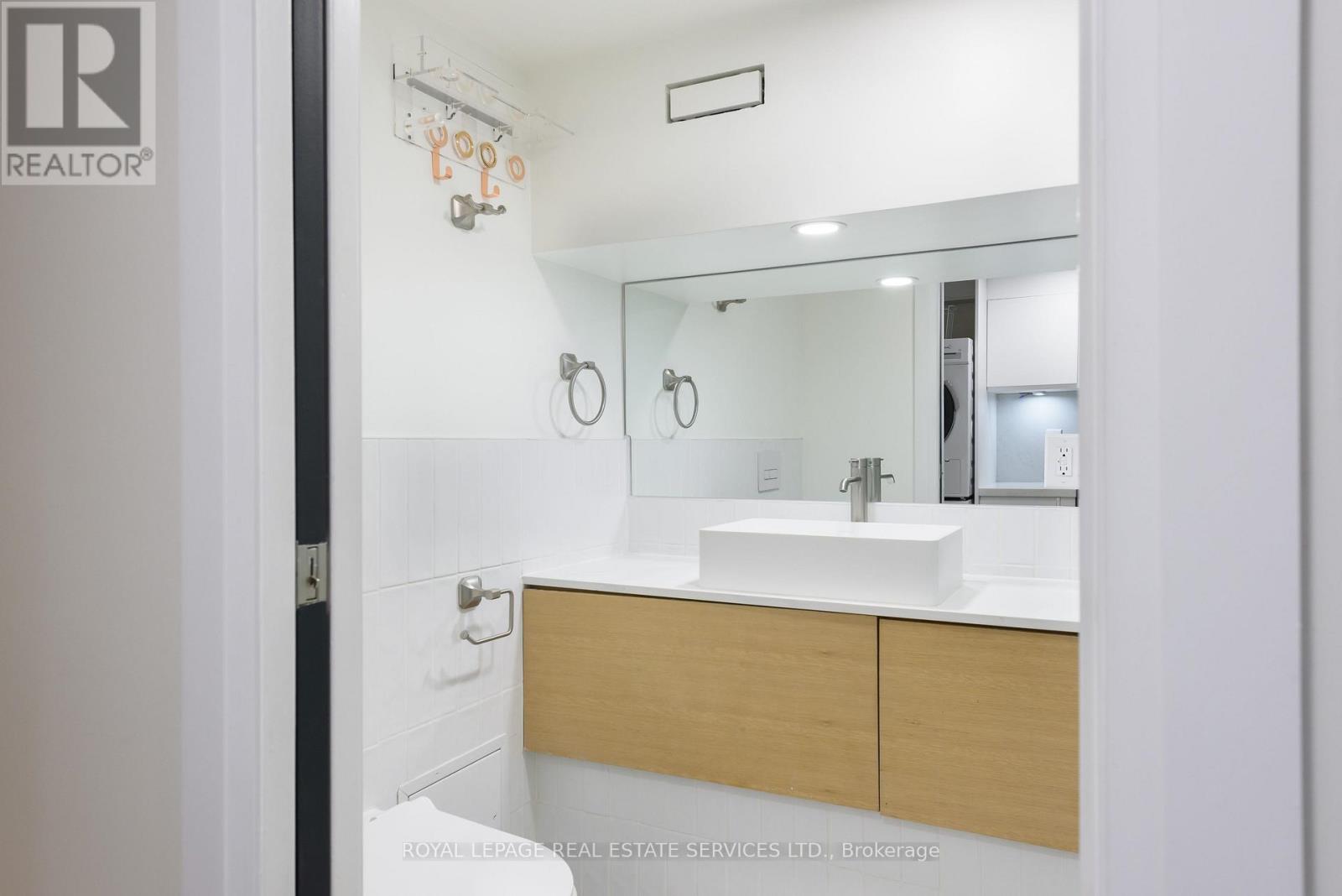 Lower - 81 Major Street, Toronto, Ontario  M5S 2K9 - Photo 12 - C13665976