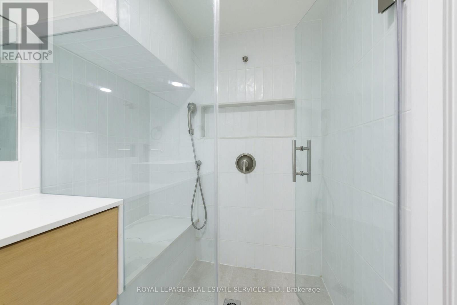 Lower - 81 Major Street, Toronto, Ontario  M5S 2K9 - Photo 15 - C13665976