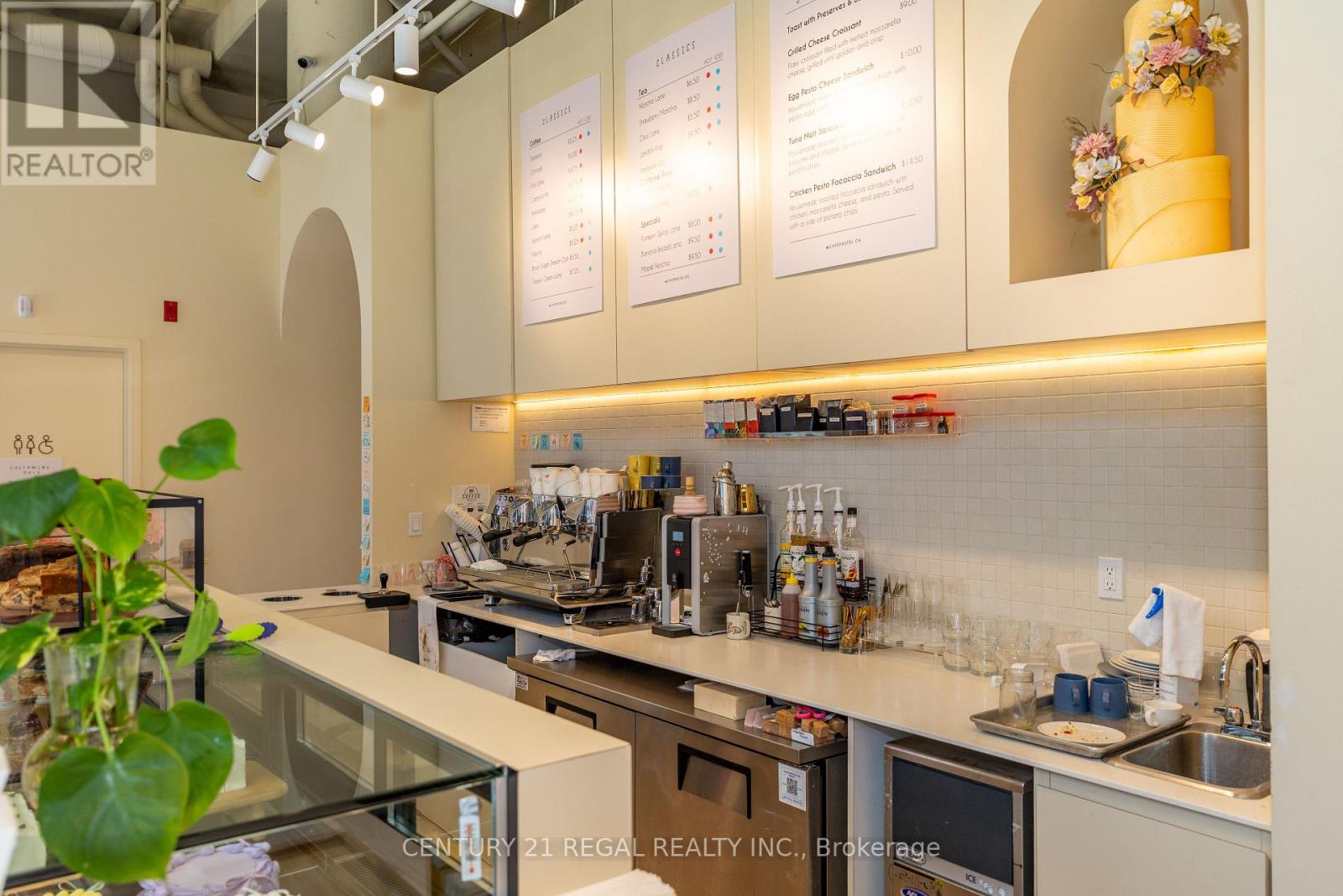 862 Dundas Street W, Toronto, Ontario  M6J 1V5 - Photo 11 - C13666020