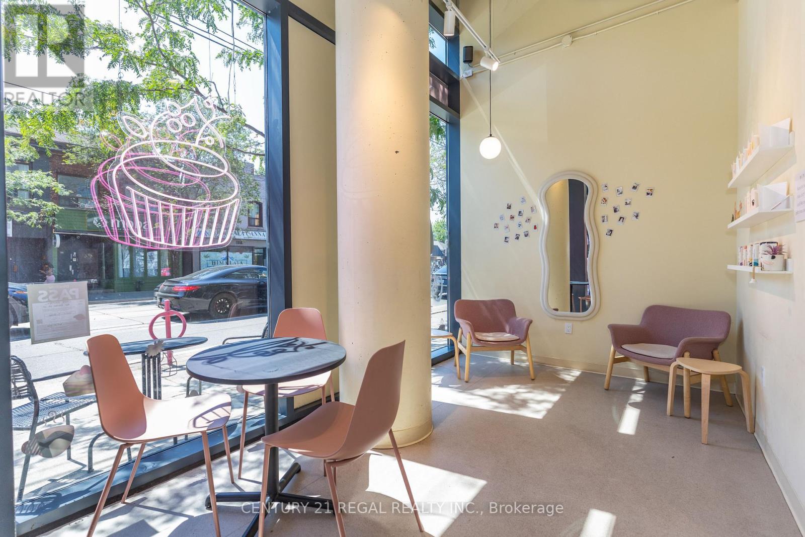 862 Dundas Street W, Toronto, Ontario  M6J 1V5 - Photo 5 - C13666020
