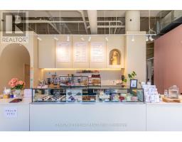 862 DUNDAS STREET W, Toronto, Ontario