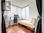 905 - 7 Bishop Avenue, Toronto, Ontario  M2M 4J4 - Photo 16 - C13666022