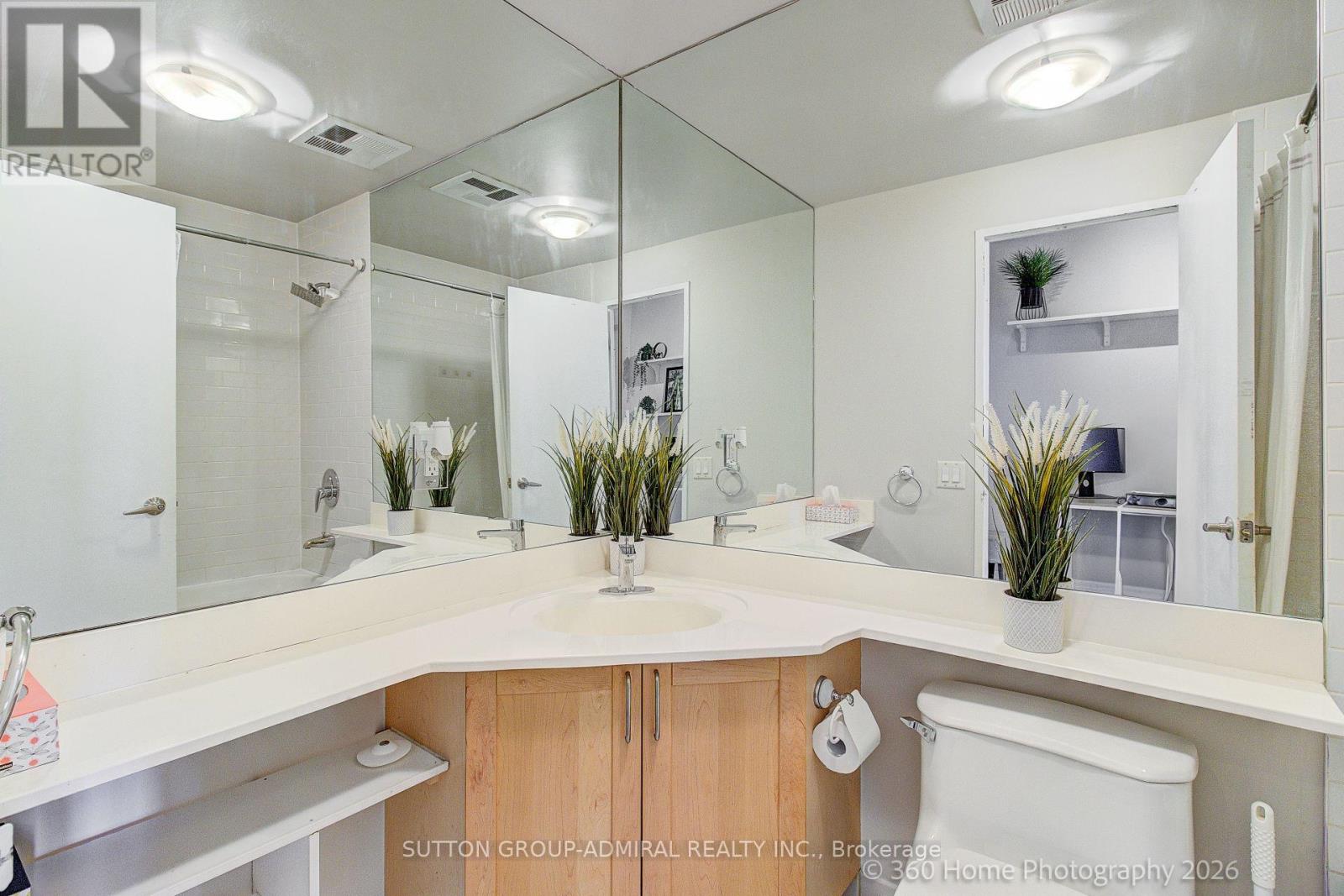 208 - 901 Queen Street W, Toronto, Ontario  M6J 3X4 - Photo 16 - C13666046