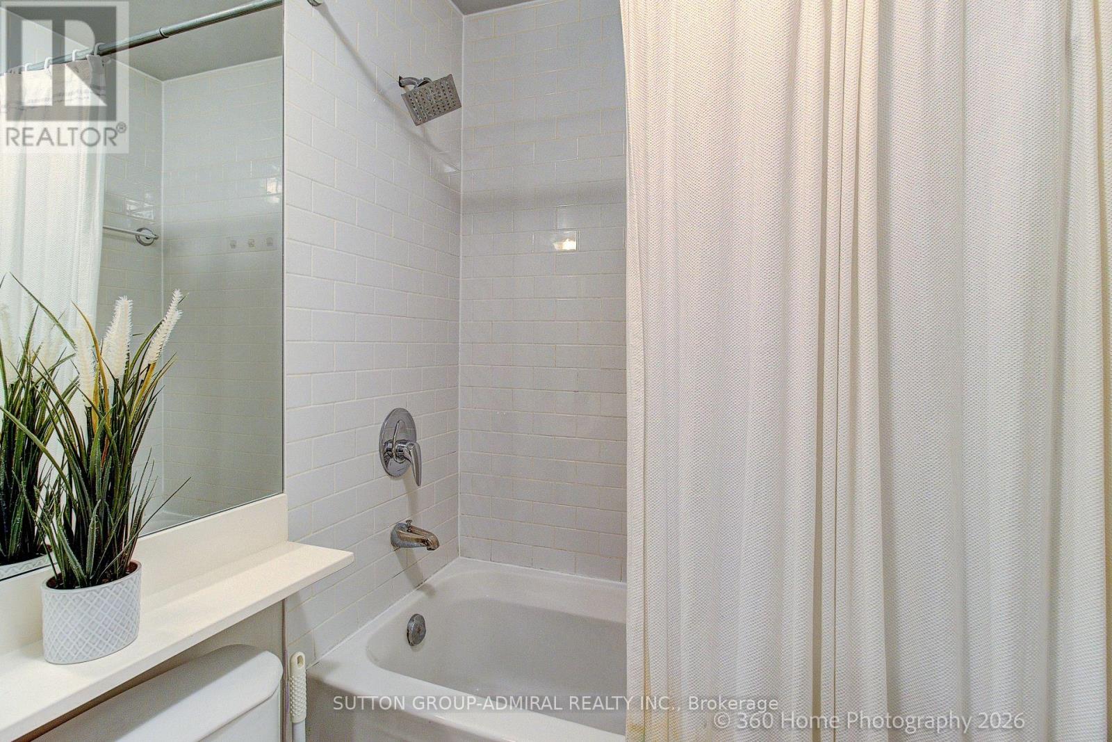208 - 901 Queen Street W, Toronto, Ontario  M6J 3X4 - Photo 17 - C13666046