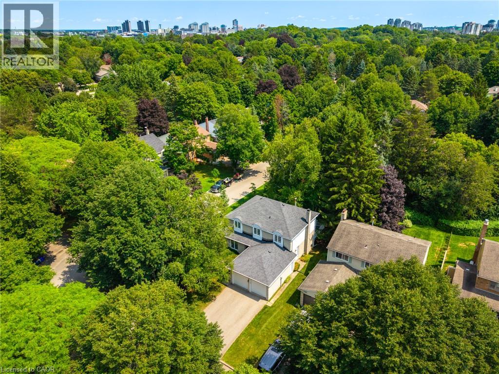 243 Tatlock Court, Waterloo, Ontario  N2L 5Y6 - Photo 39 - 40854816