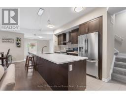 35 - 107 WESTRA DRIVE, guelph (willow west/sugarbush/west acres), Ontario