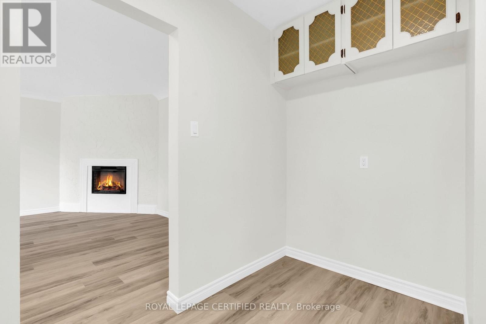301 Geneva Avenue, Oshawa, Ontario  L1J 1L9 - Photo 15 - E13666002