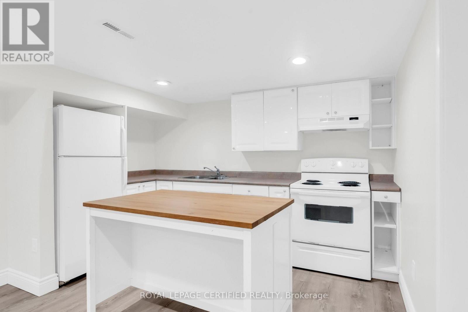 301 Geneva Avenue, Oshawa, Ontario  L1J 1L9 - Photo 32 - E13666002
