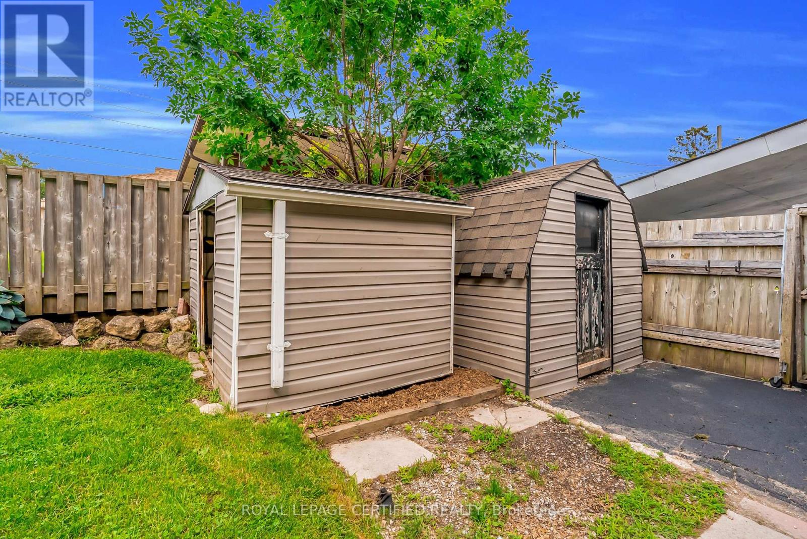 301 Geneva Avenue, Oshawa, Ontario  L1J 1L9 - Photo 44 - E13666002