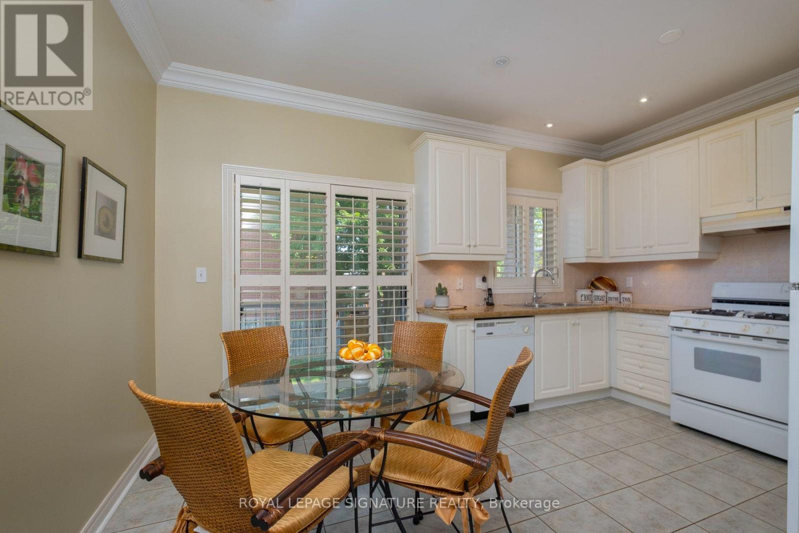 1519 Napanee Road, Pickering, Ontario  L1V 6N9 - Photo 12 - E13666030